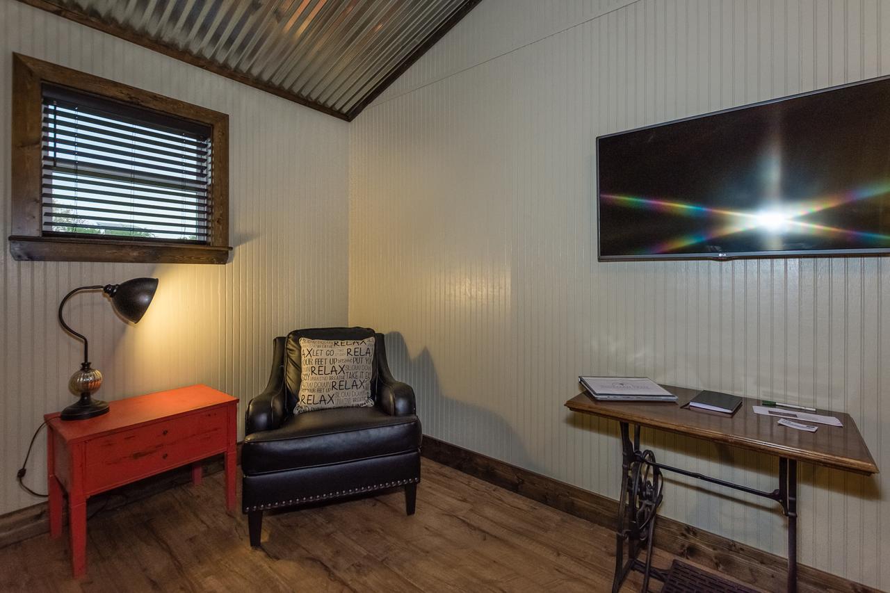 פרדריקסברג Vineyard Trail Cottages- Adults Only חדר תמונה
