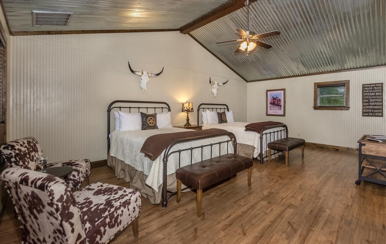 פרדריקסברג Vineyard Trail Cottages- Adults Only חדר תמונה