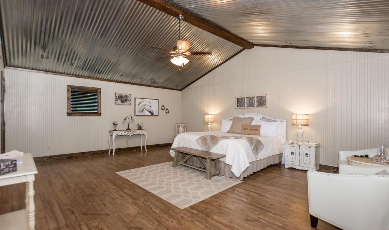פרדריקסברג Vineyard Trail Cottages- Adults Only חדר תמונה